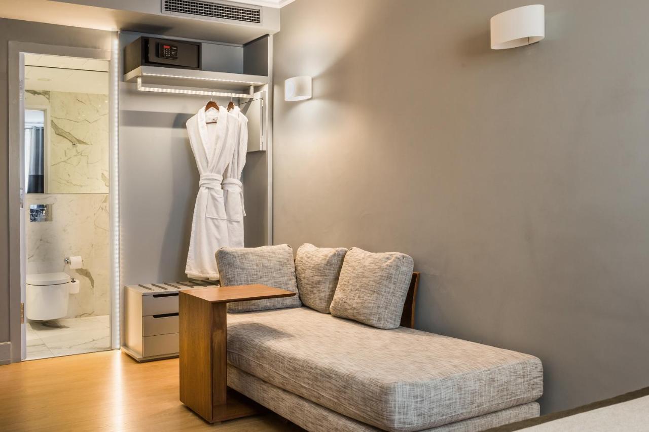 Hotel Aenos 4*